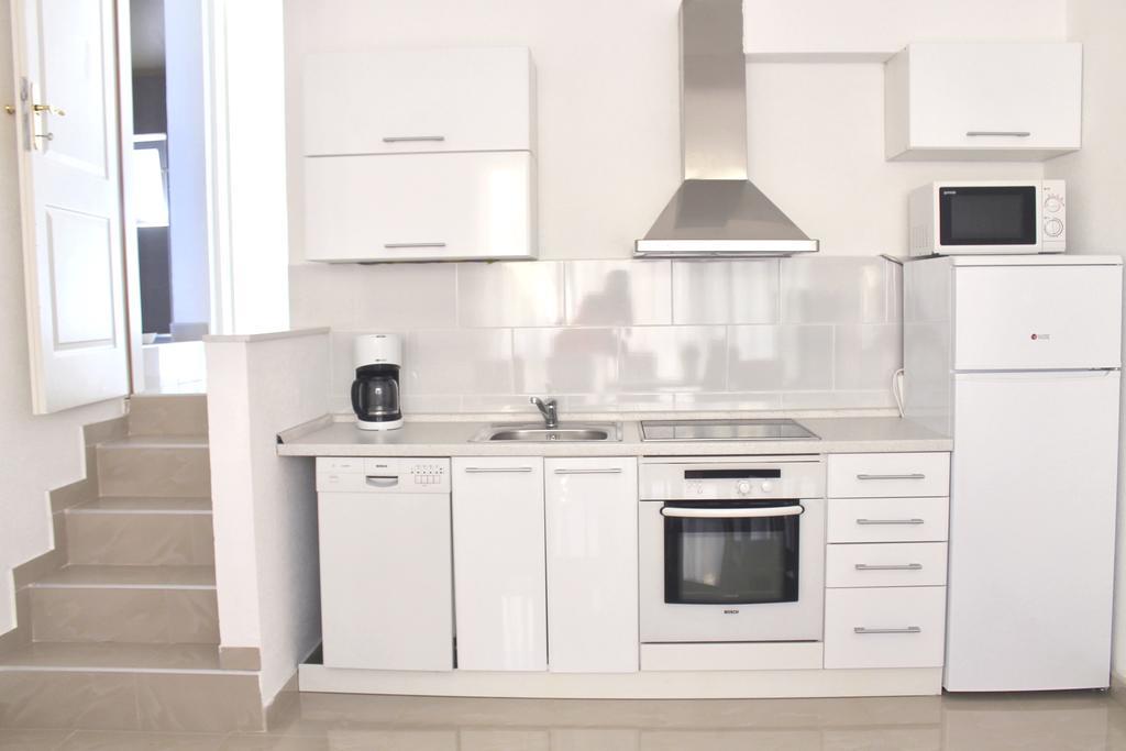 Apartments Villa Milna 1 Будва Екстер'єр фото